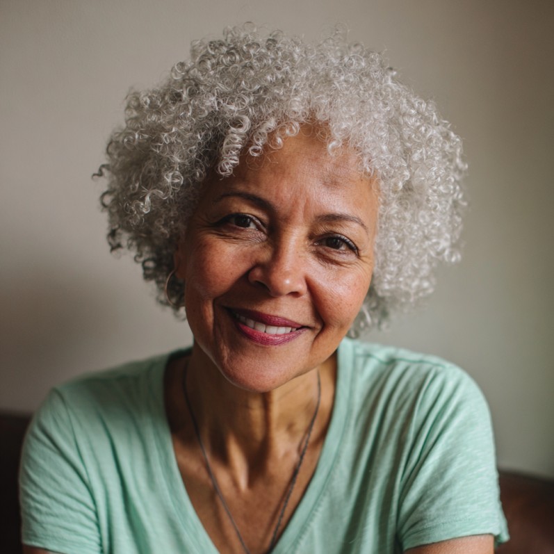 Charming Silver Curly Crop with Defined Curls