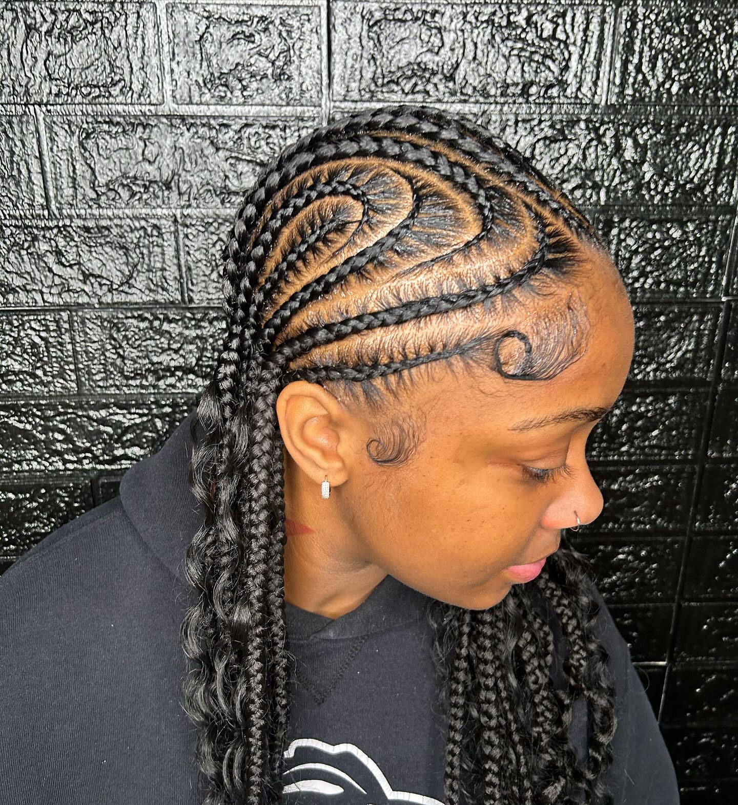 Modern Curved Stitch Braids with Defined Ends