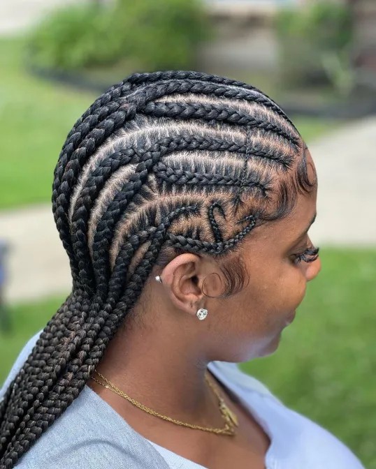 Stylish Geometric Stitch Braids with Soft Edges