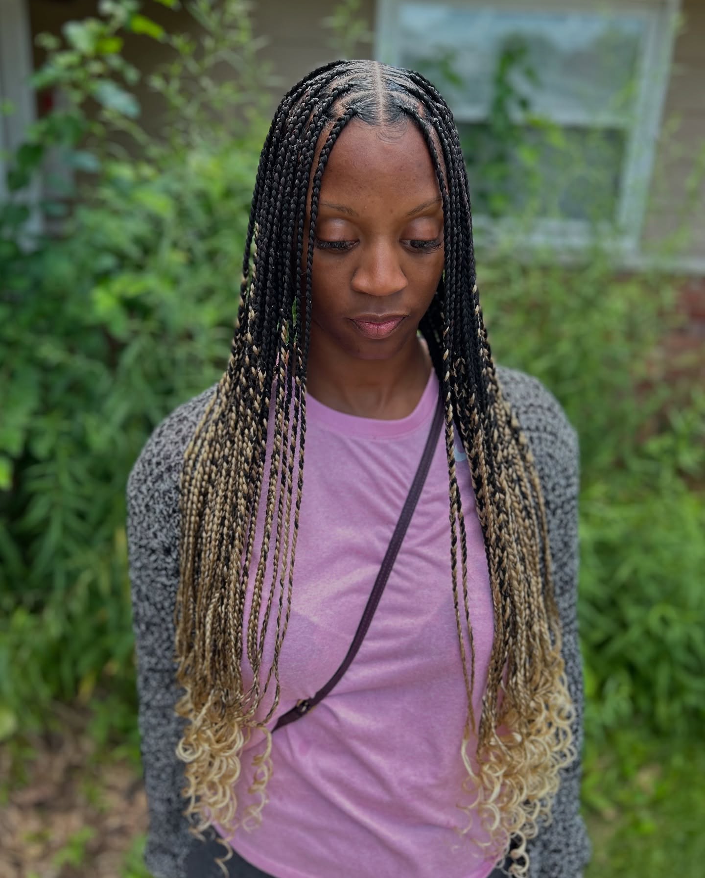 Stylish Long Knotless Braids with Ombre Ends