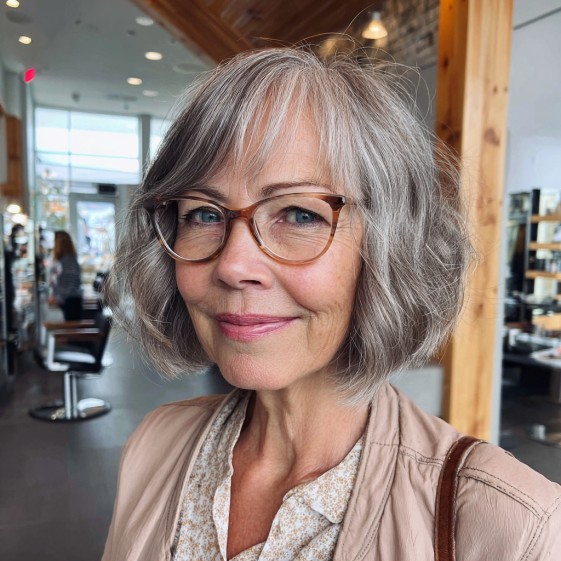 Chic Soft Curly Bob with Flattering Layers