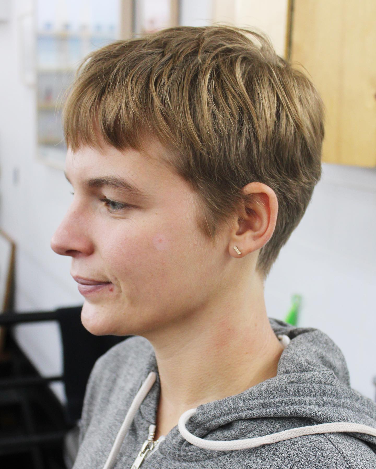 Softly Textured Wispy Pixie Cut with Subtle Bangs