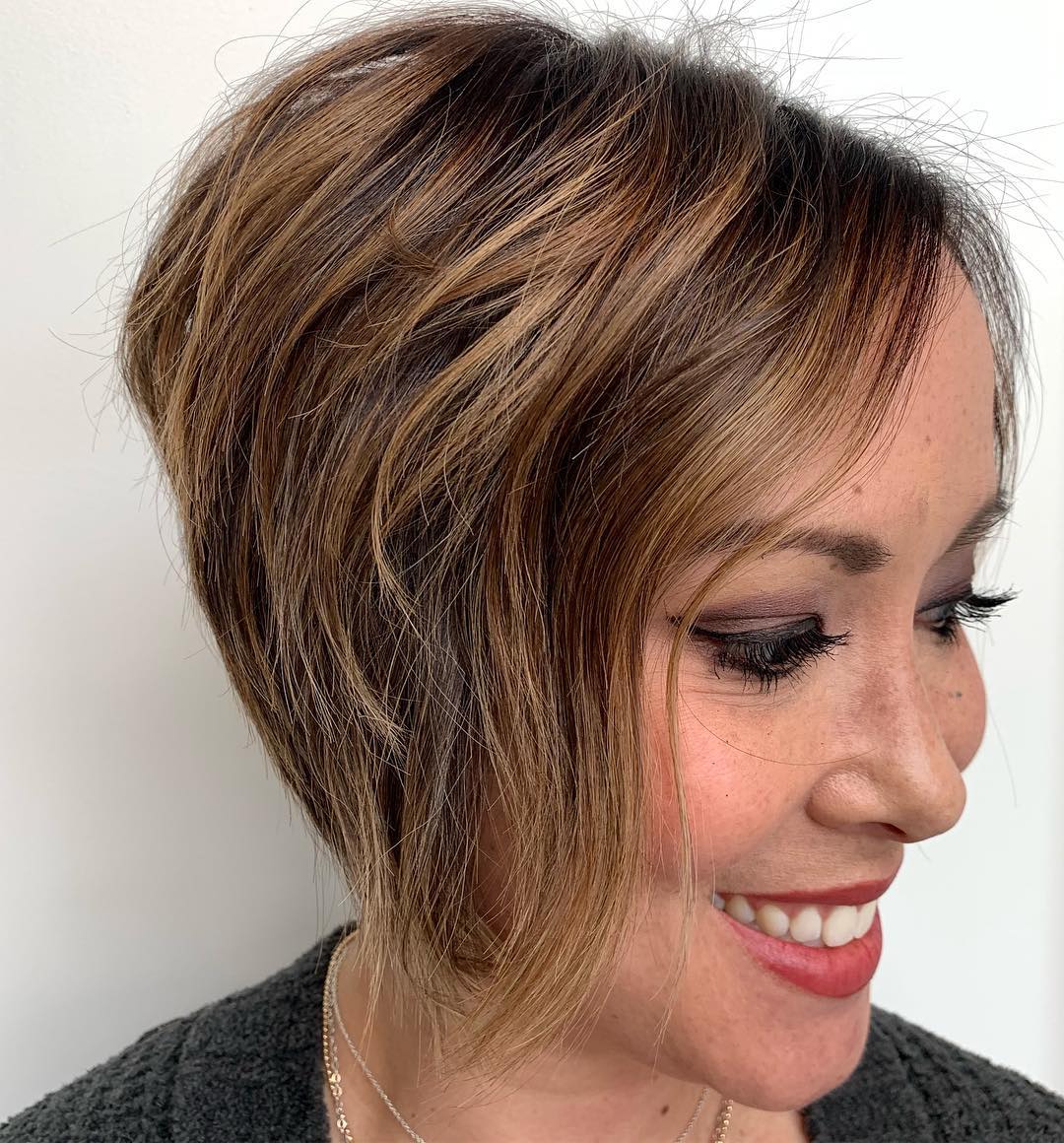 Stylish Textured Bob with Soft Highlights