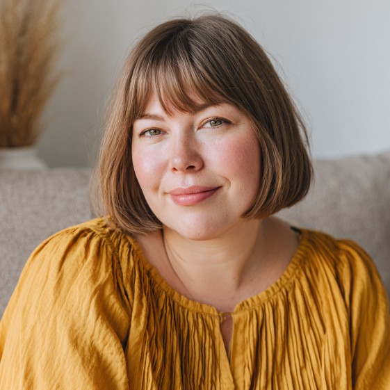 Chic One-Length Bob with Soft Bangs