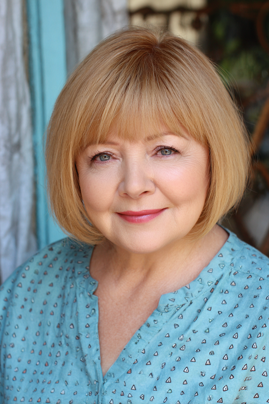 Softly Rounded Classic Bob with Full Bangs