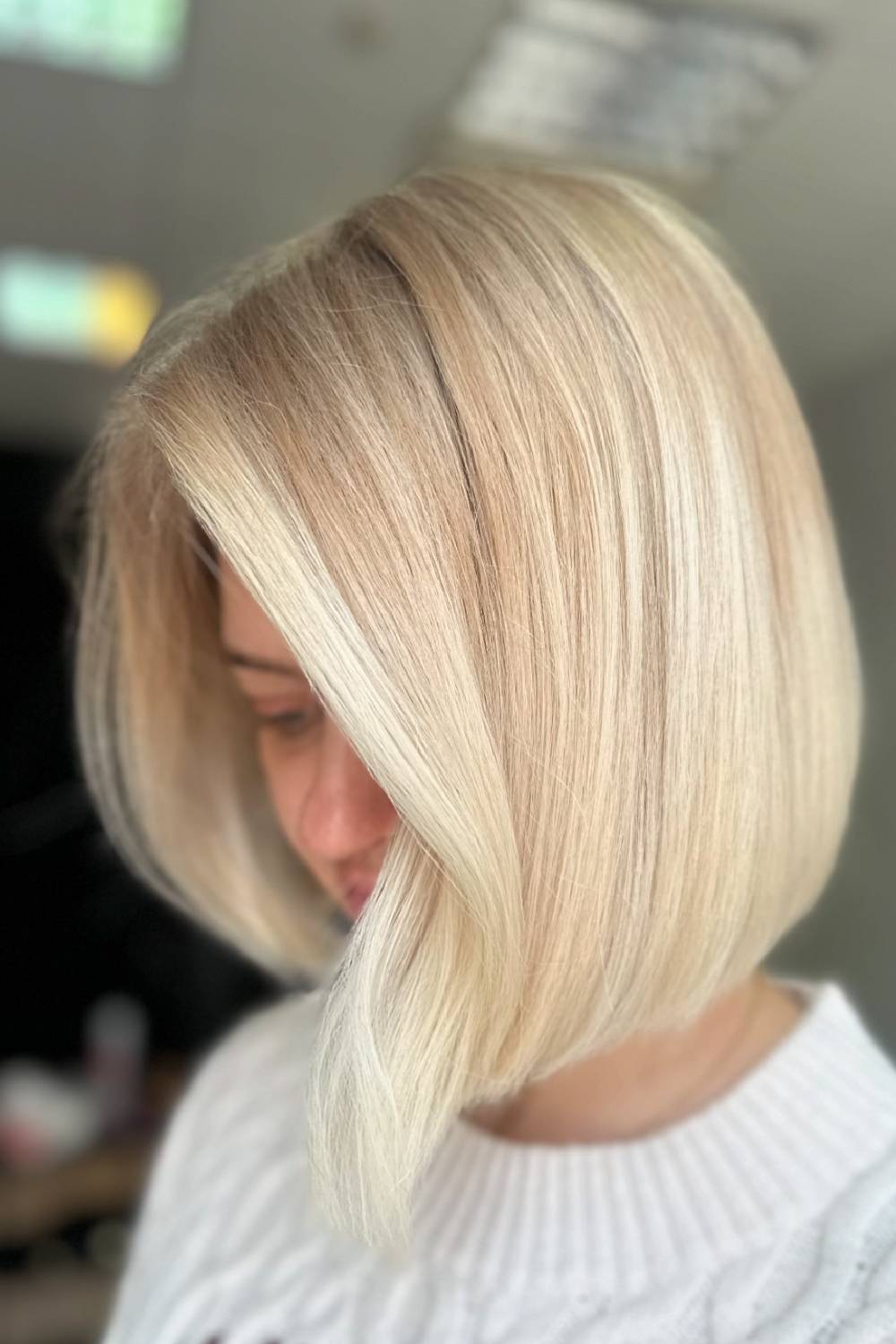 Elegant Blunt Bob with Soft Platinum Highlights