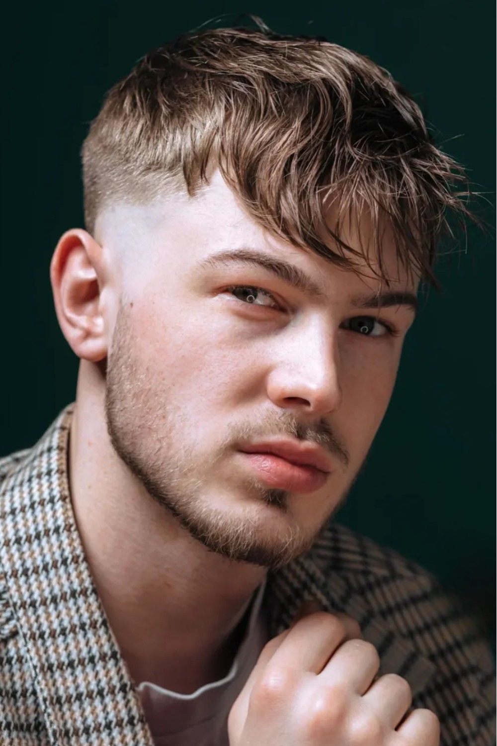 Modern Textured Crop with Tapered Sides