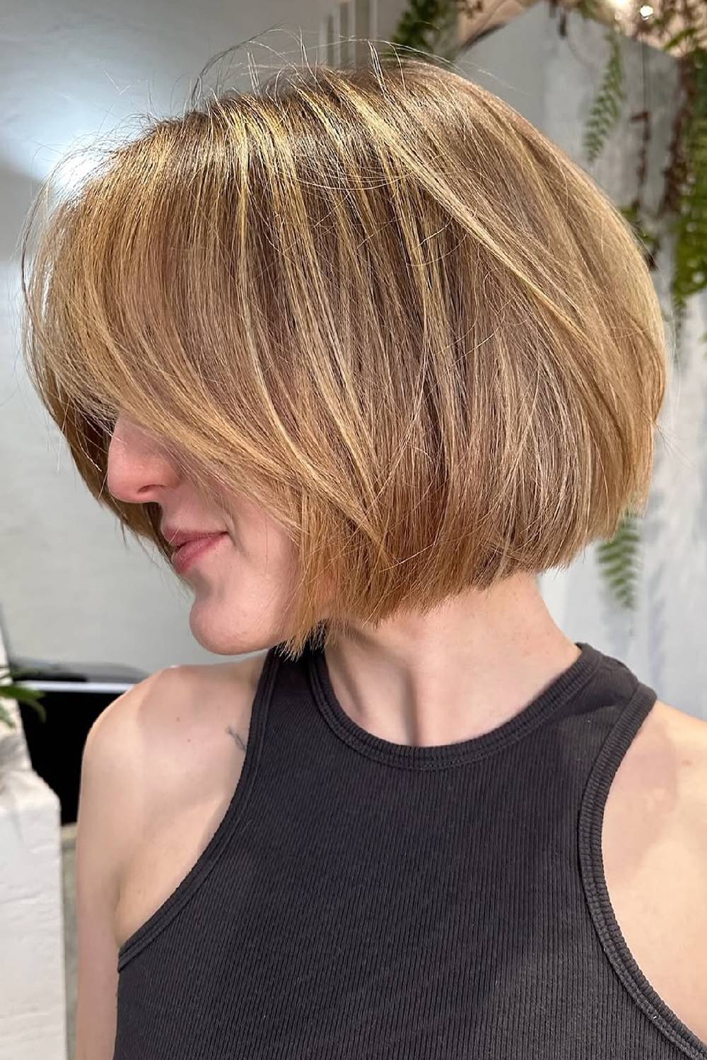 Stylish Textured Bob with Subtle Highlights