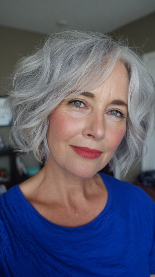 Modern Textured Shaggy Bob with Soft Waves