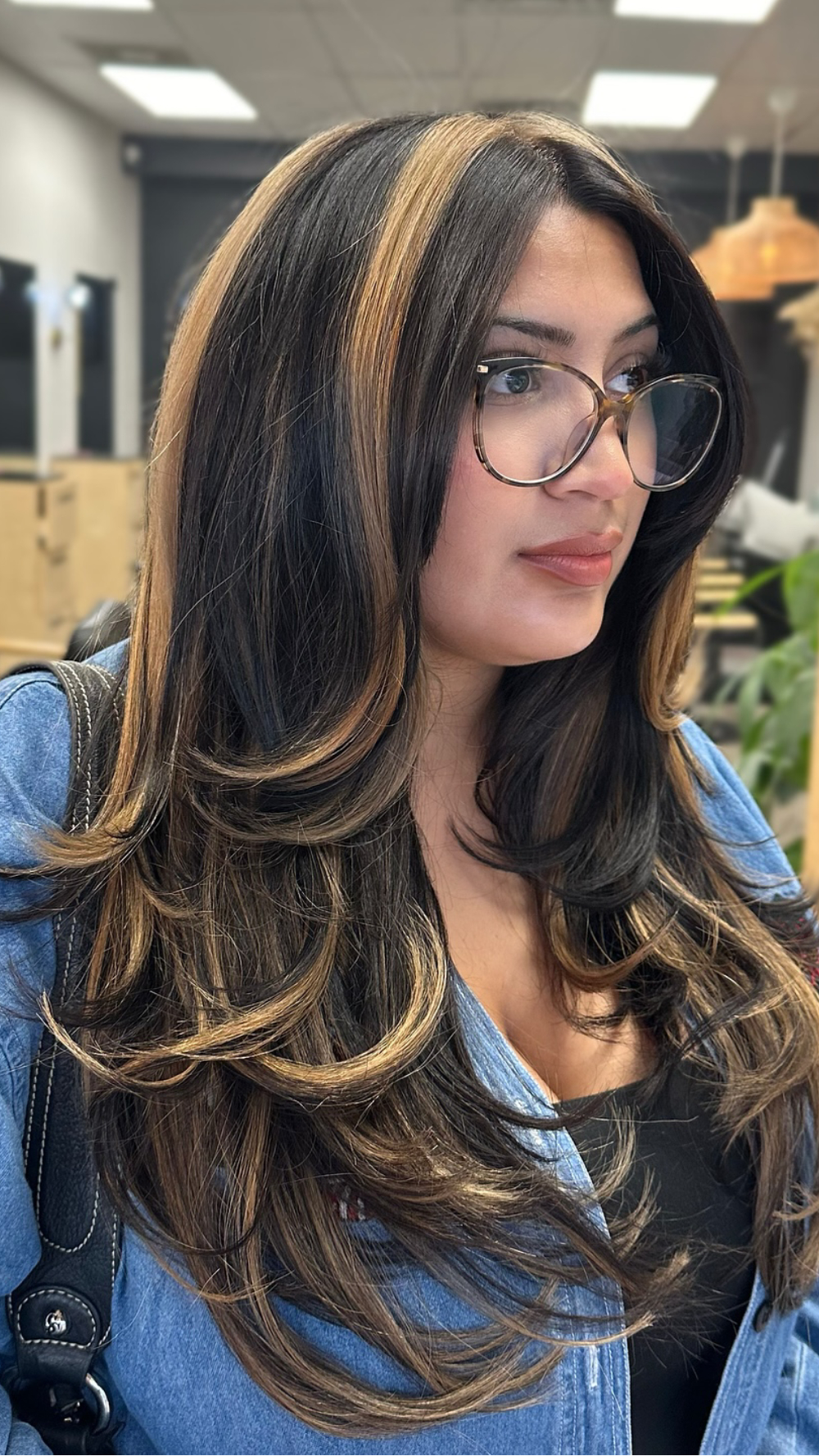 Elegant Long Layers with Bold Chunky Highlights