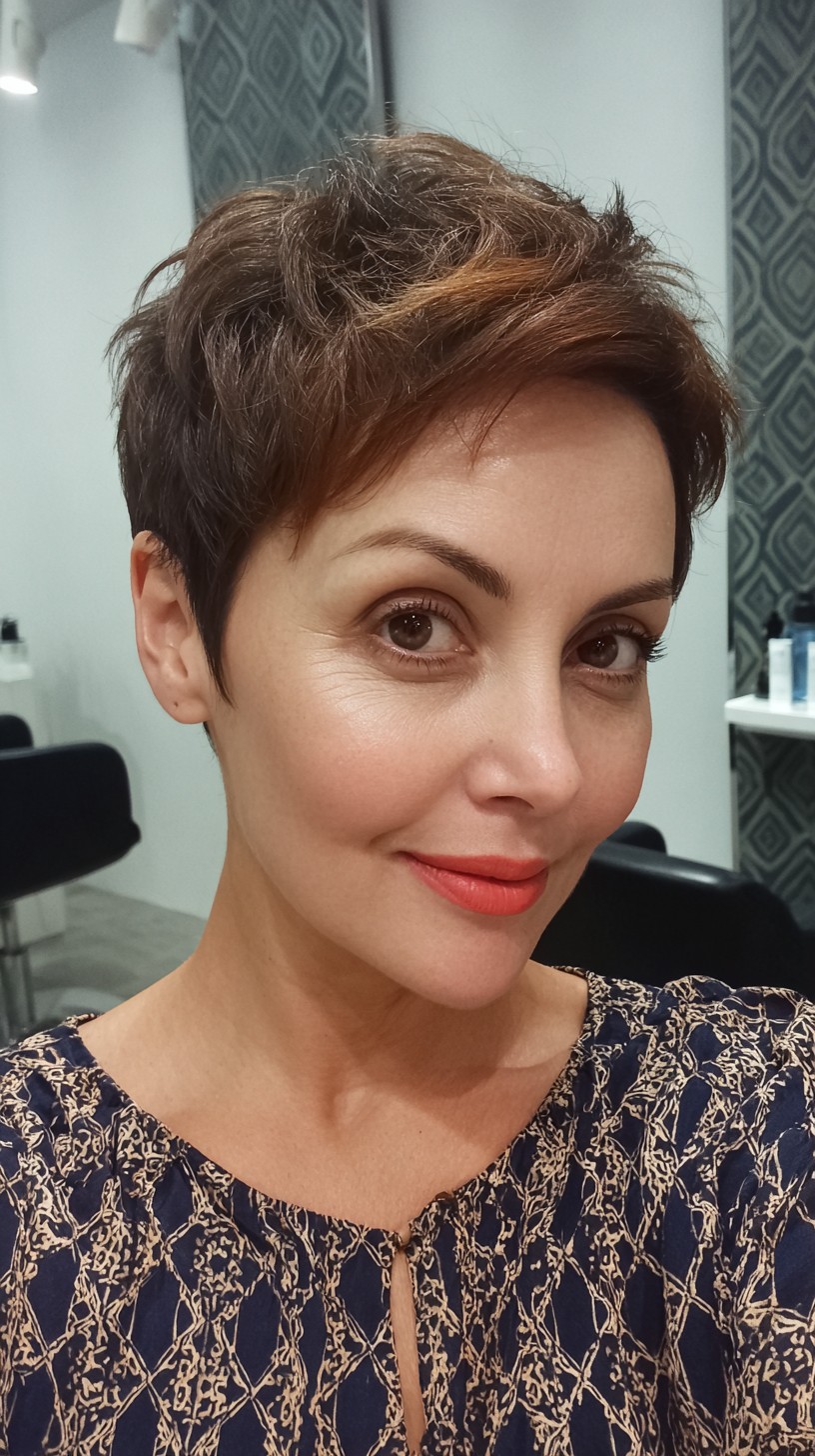 Chic Textured Short Pixie Cut