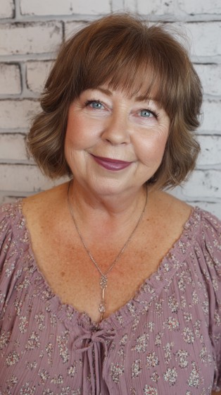 Chic Soft Curled Bob with Wispy Bangs