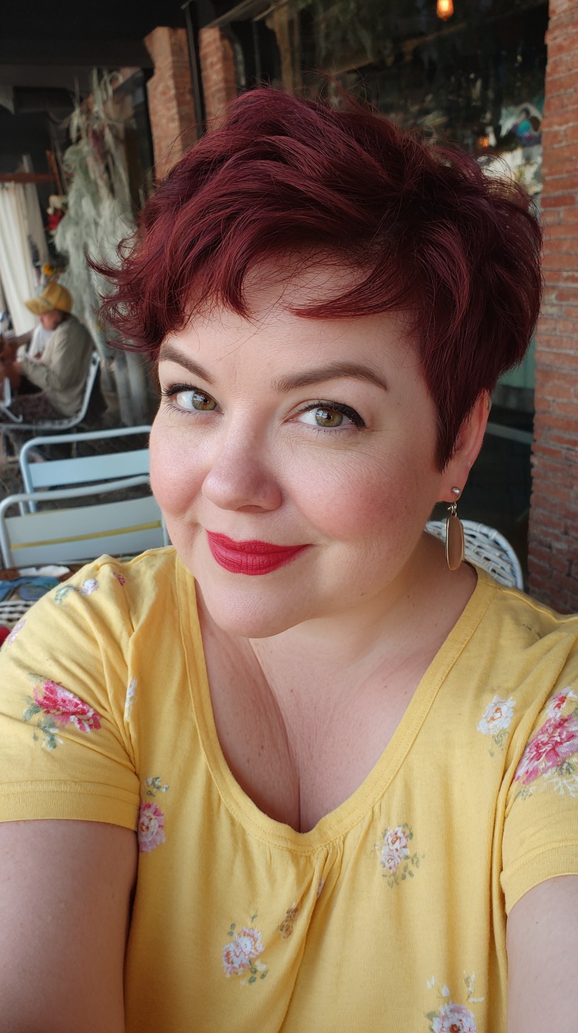 Dynamic Short Red Pixie Cut with Textured Layers