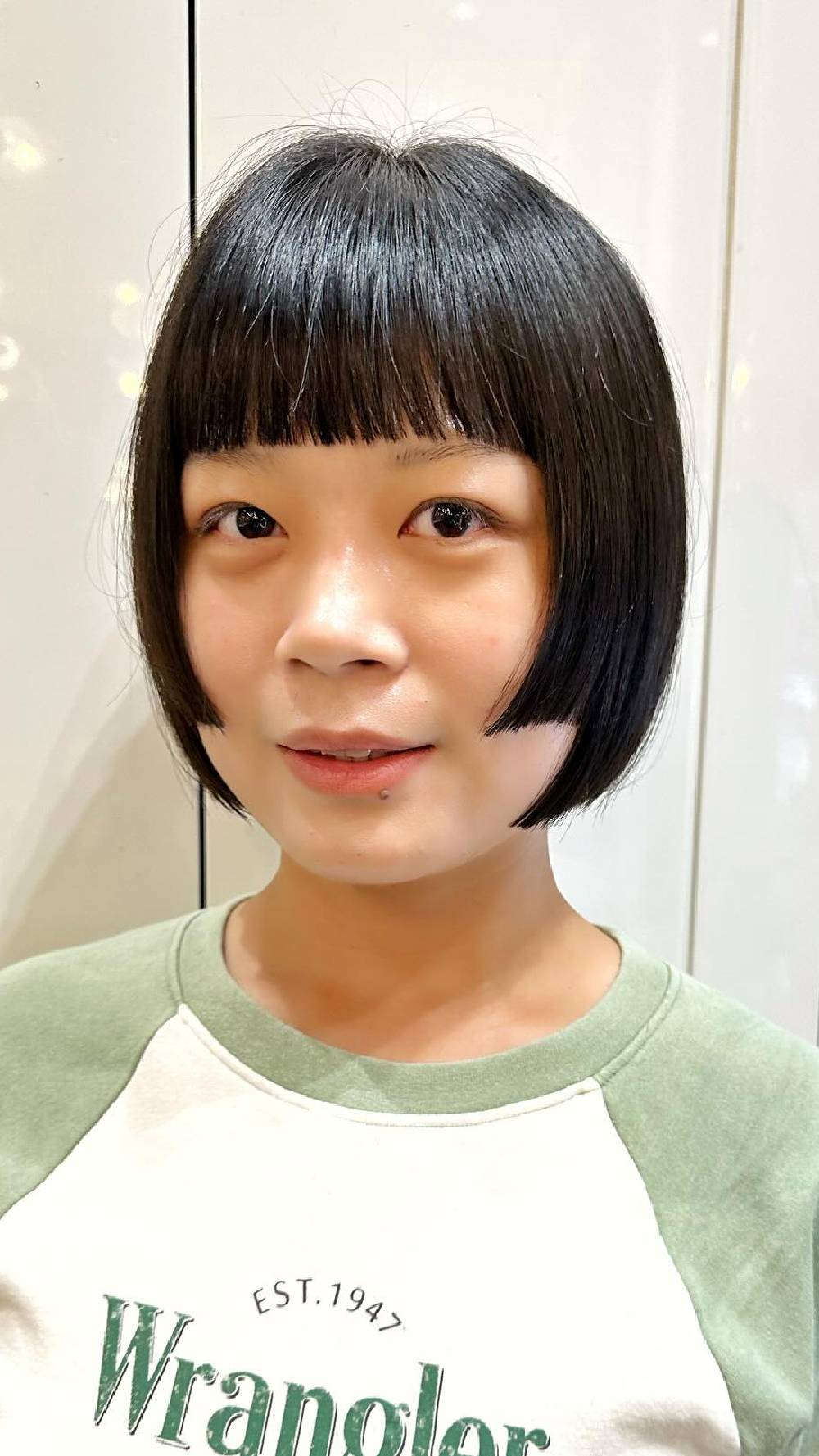 Sleek Hime Cut with Defined Straight Edges