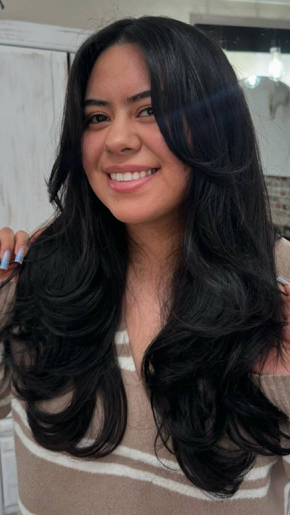 Elegant Long Layers with Soft Face-Framing Waves