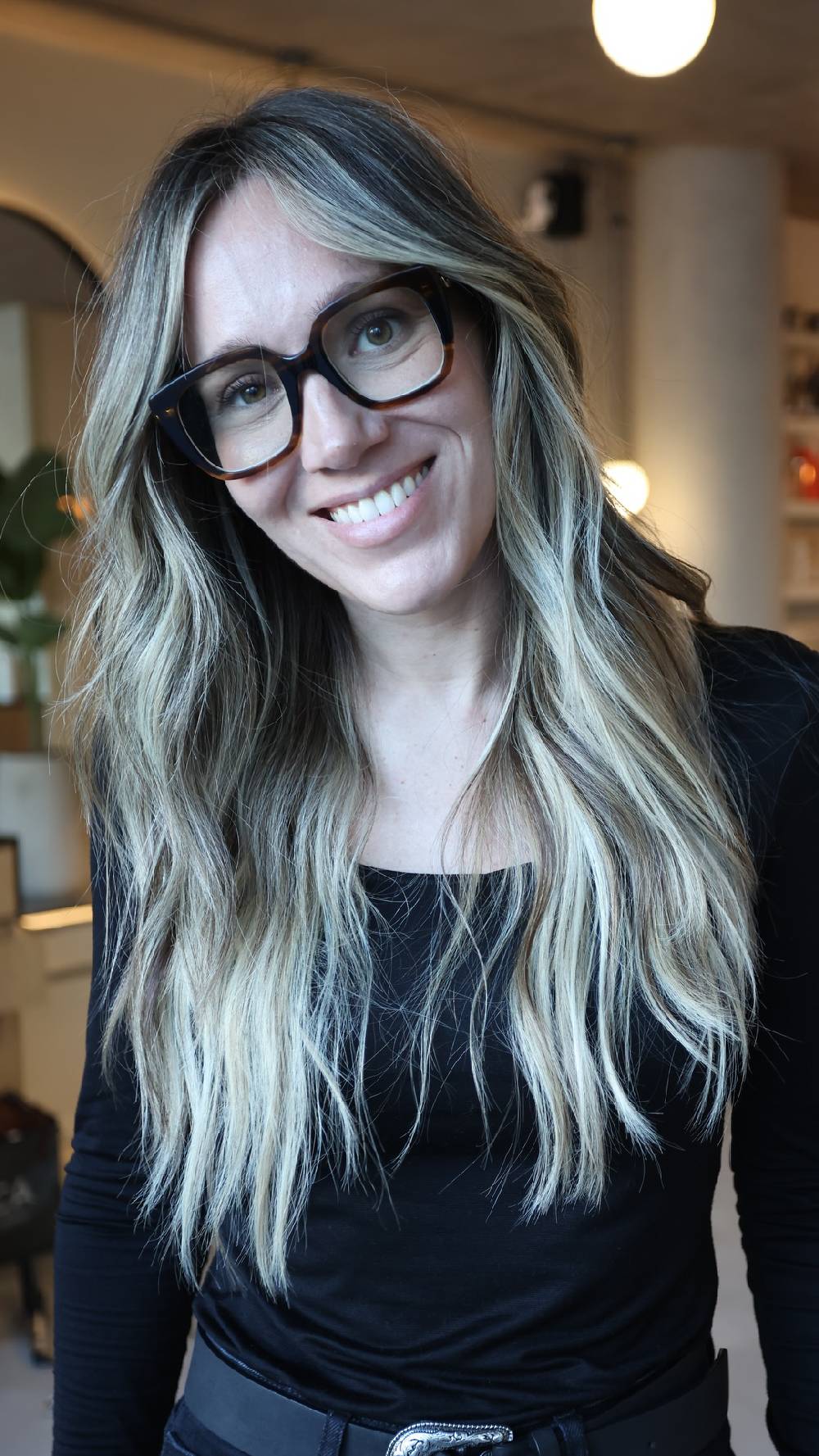 Long Layered Waves with Subtle Dimension