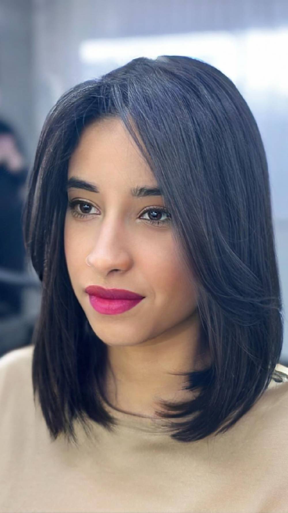 Glossy Mid-Length Blunt Cut with Soft Texture