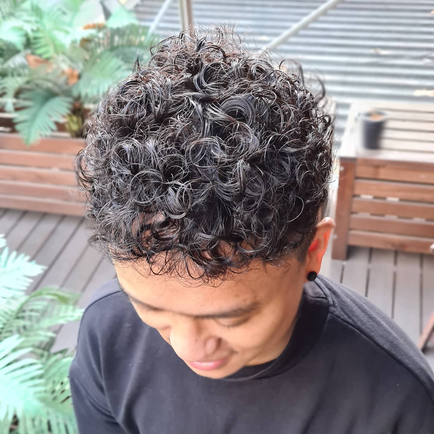 Textured Curly Crop with Defined Curls