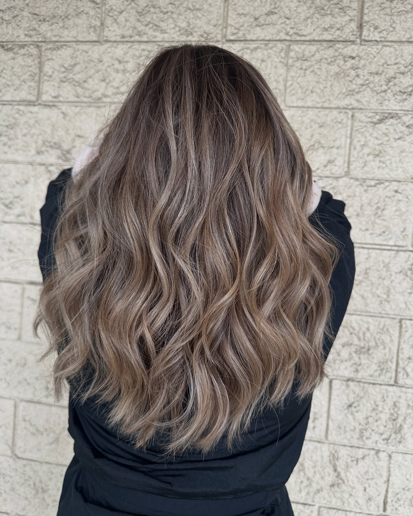 Effortlessly Chic Ashy Brown Balayage with Loose Waves