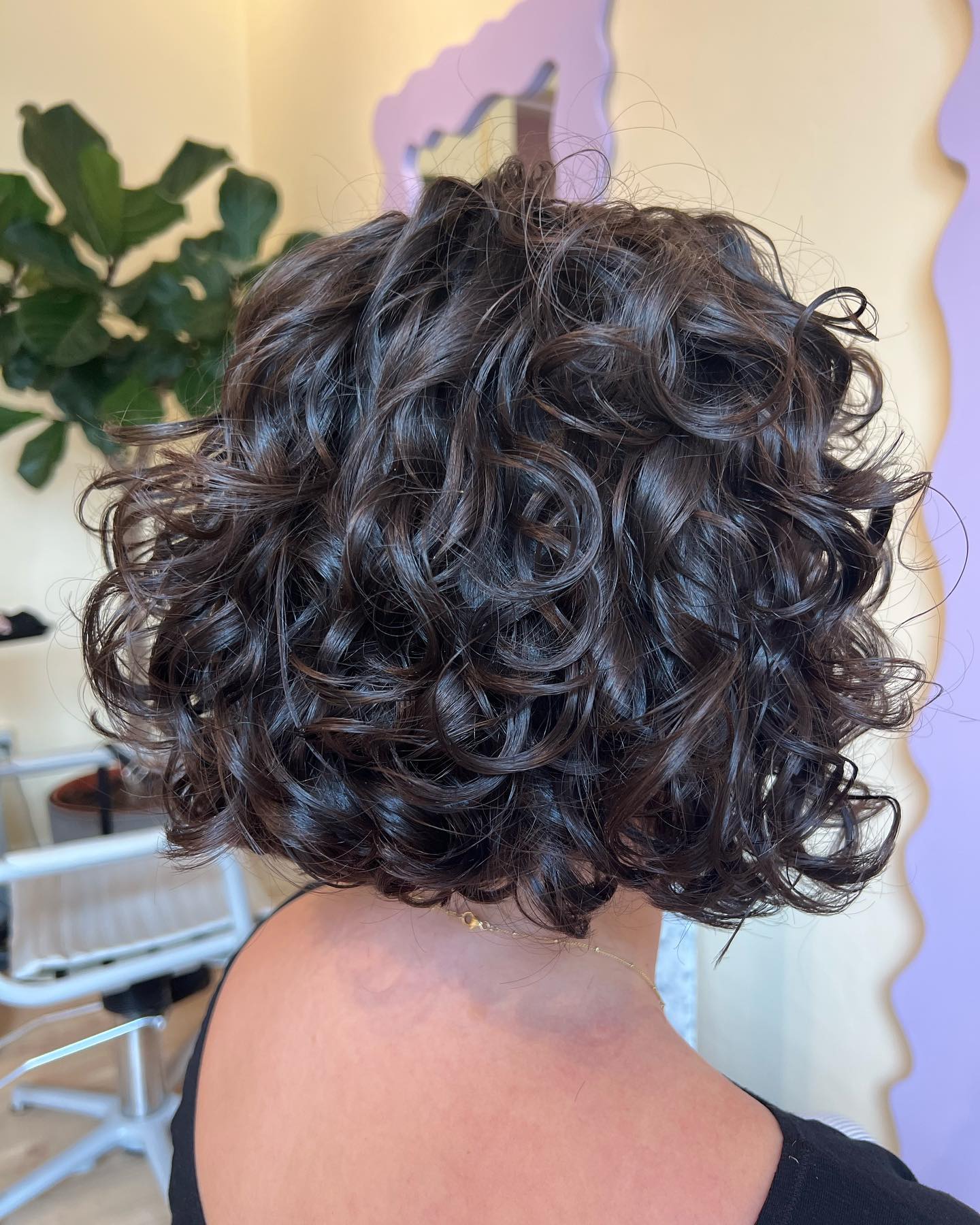 Chic Rounded Short Curly Bob