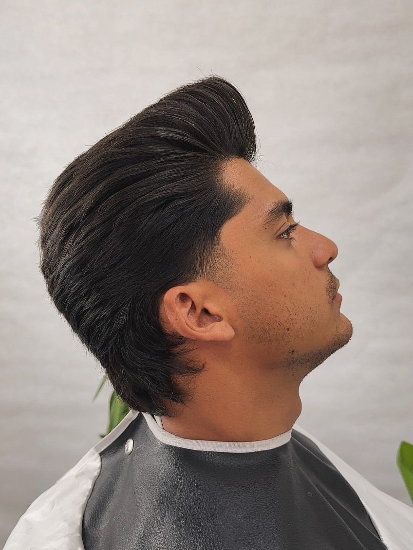 Sleek Voluminous Pompadour with Side Taper