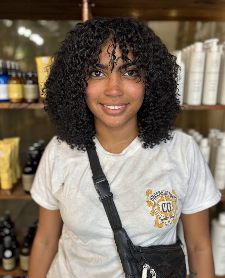 Stylish Curly Bob with Face-Framing Layers