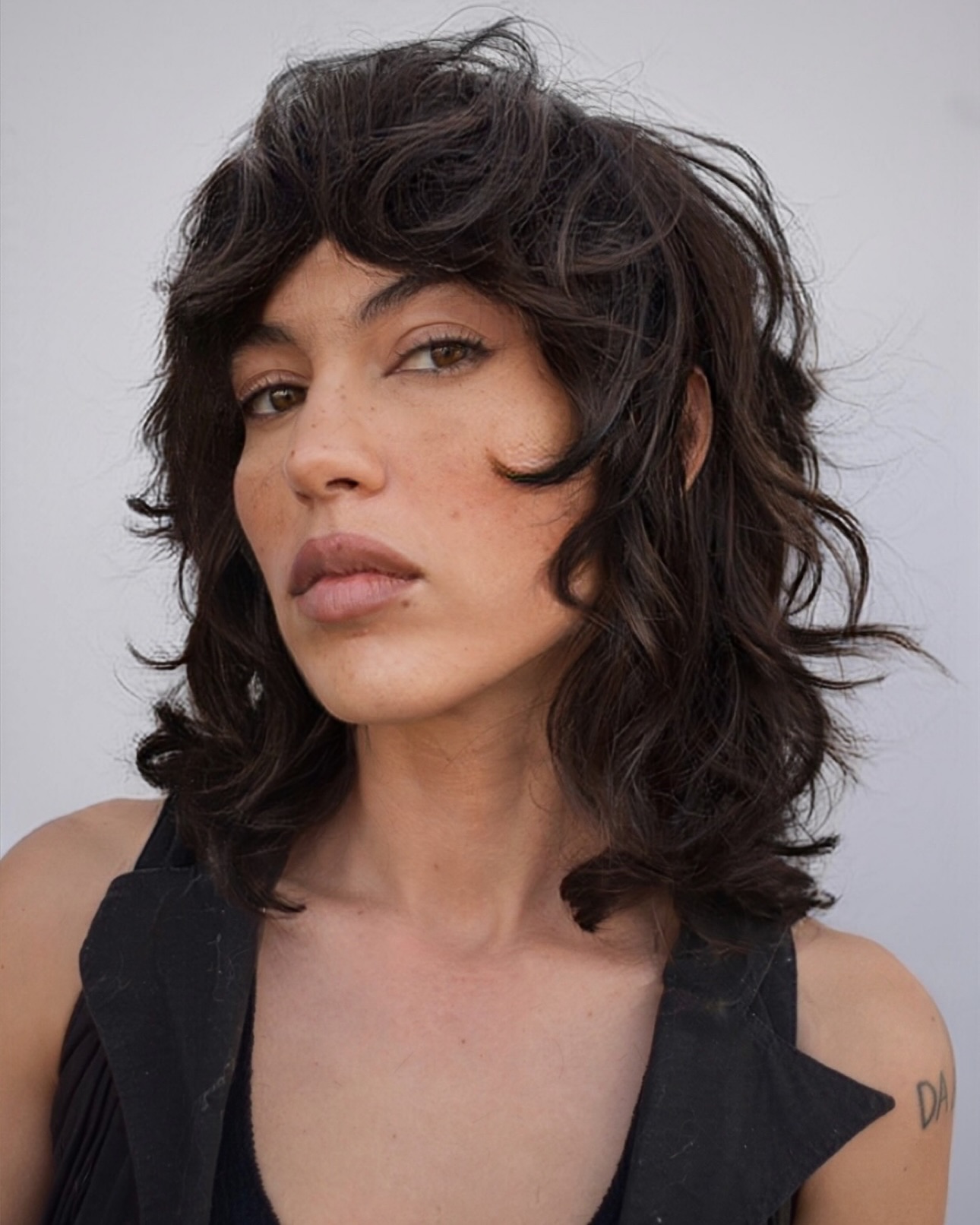 Effortlessly Tousled Medium-Length Shag