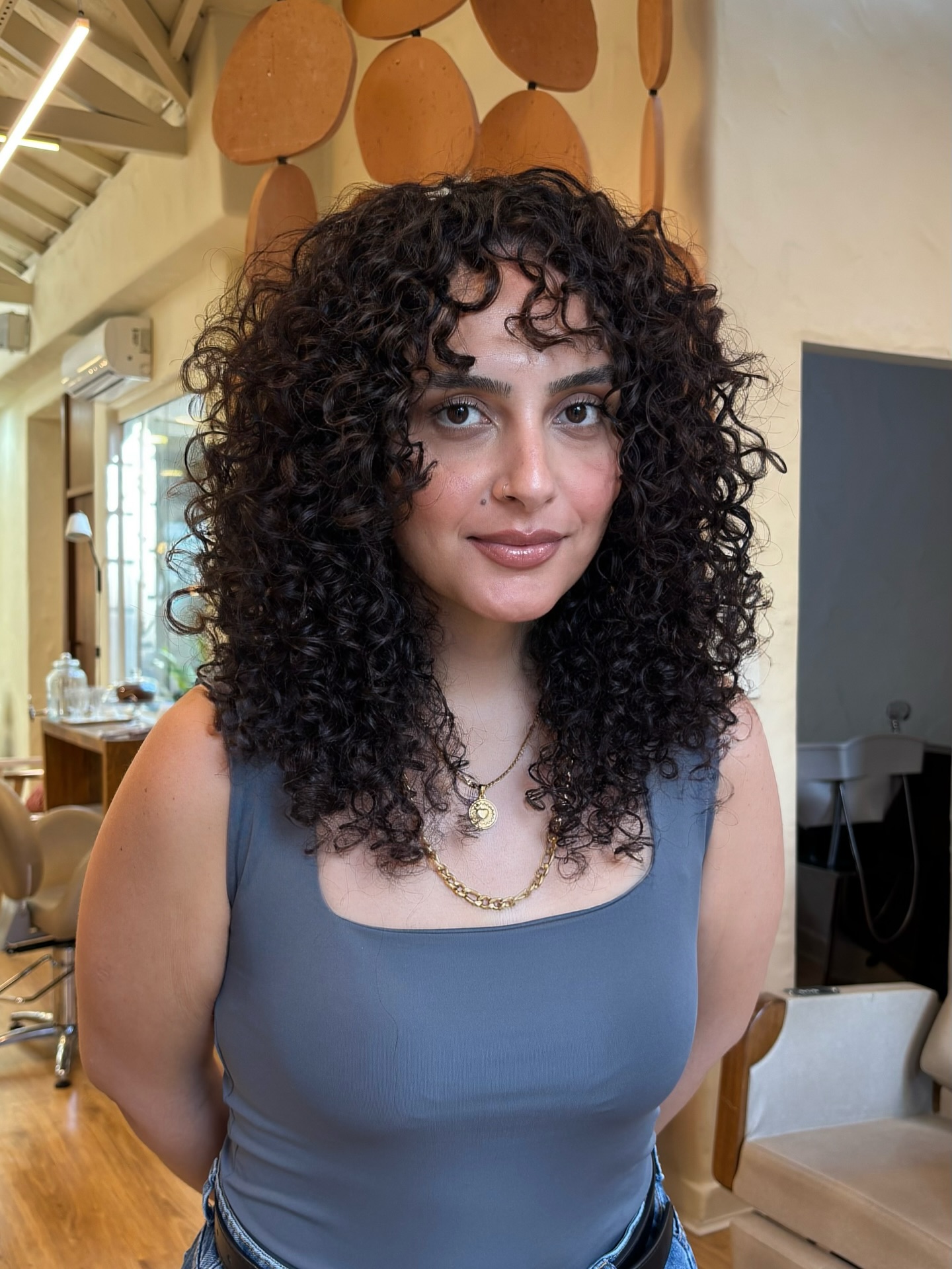 Luxurious Deep-Curl Brunette Volume