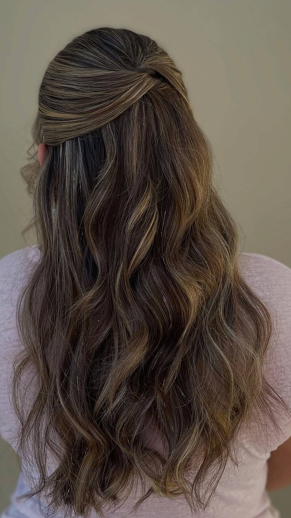 Softly Twisted Half-Up Waves