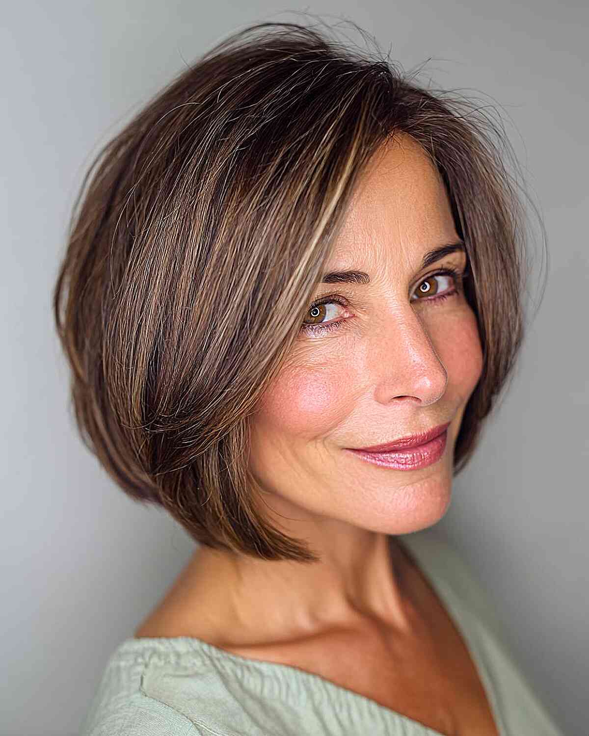 Textured Bob with Subtle Highlights