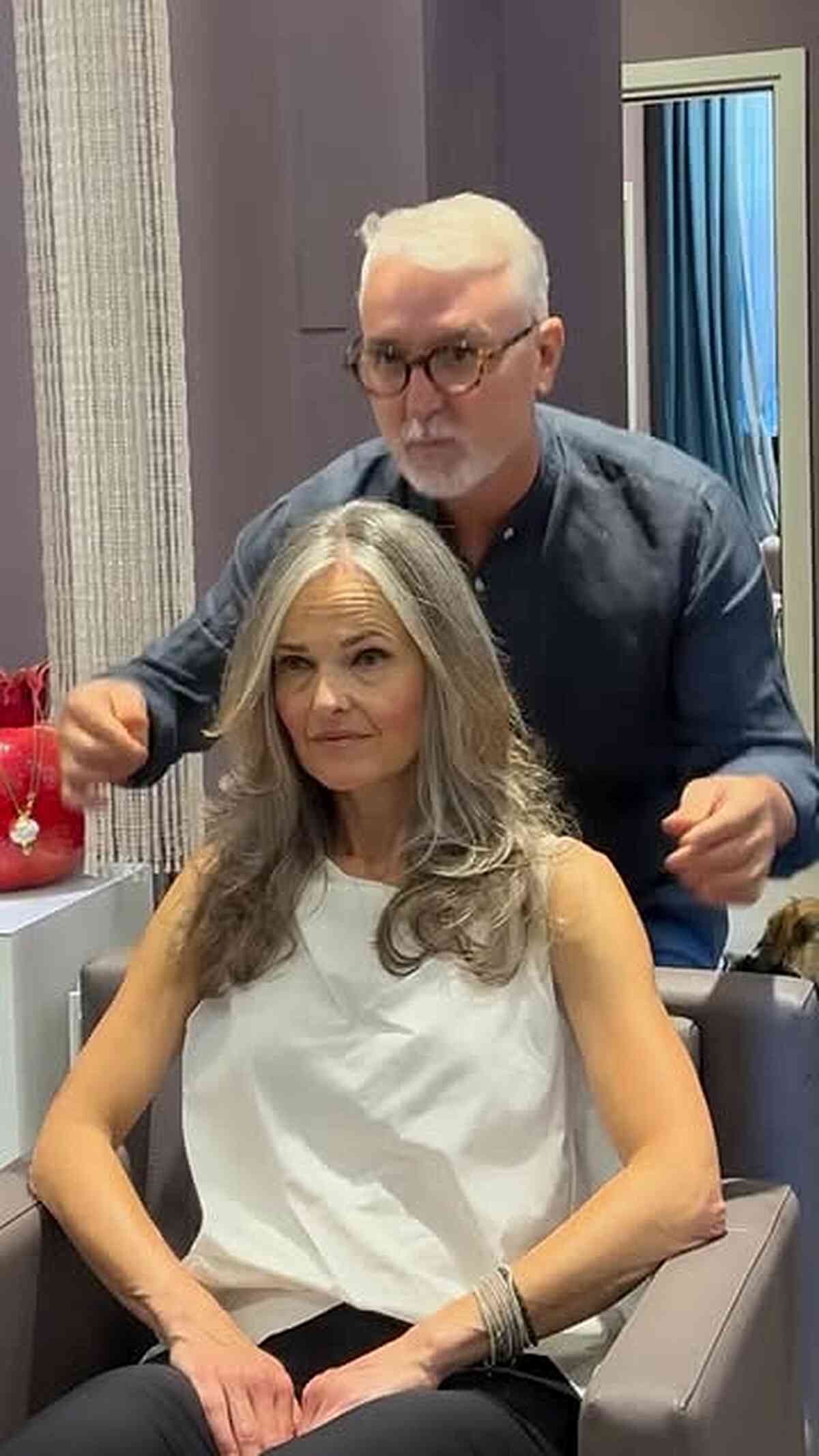 Graceful Long Gray Waves