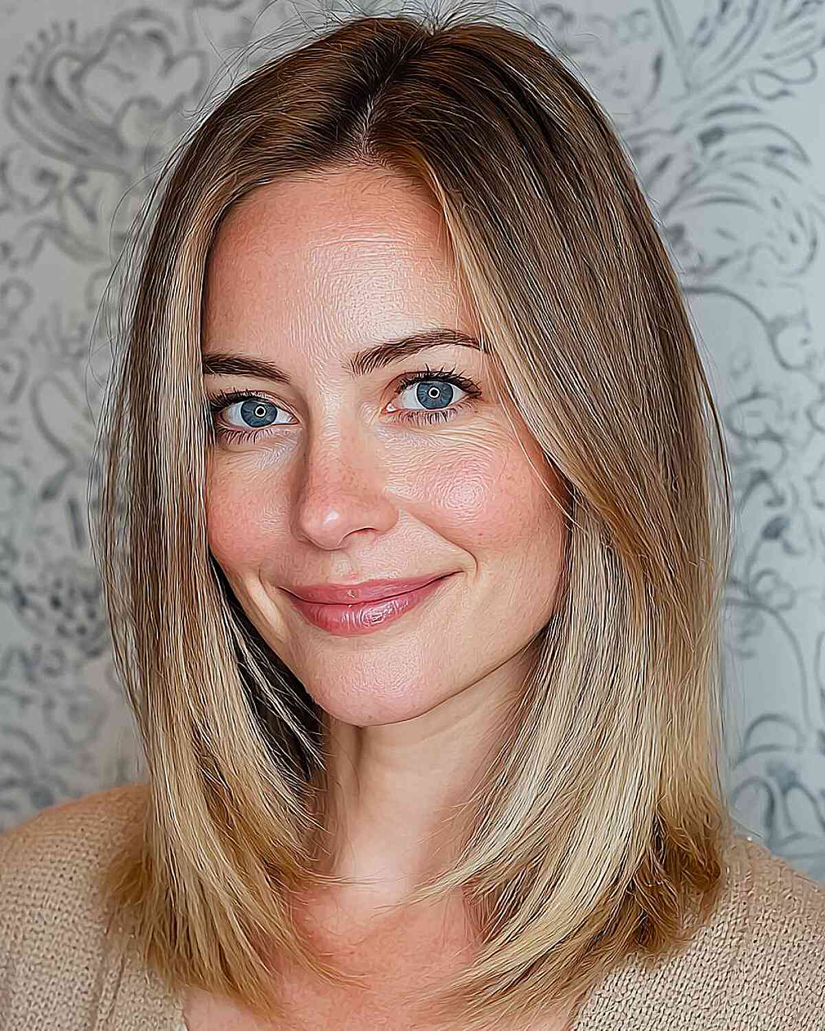 Stylish Lob with Subtle Highlights