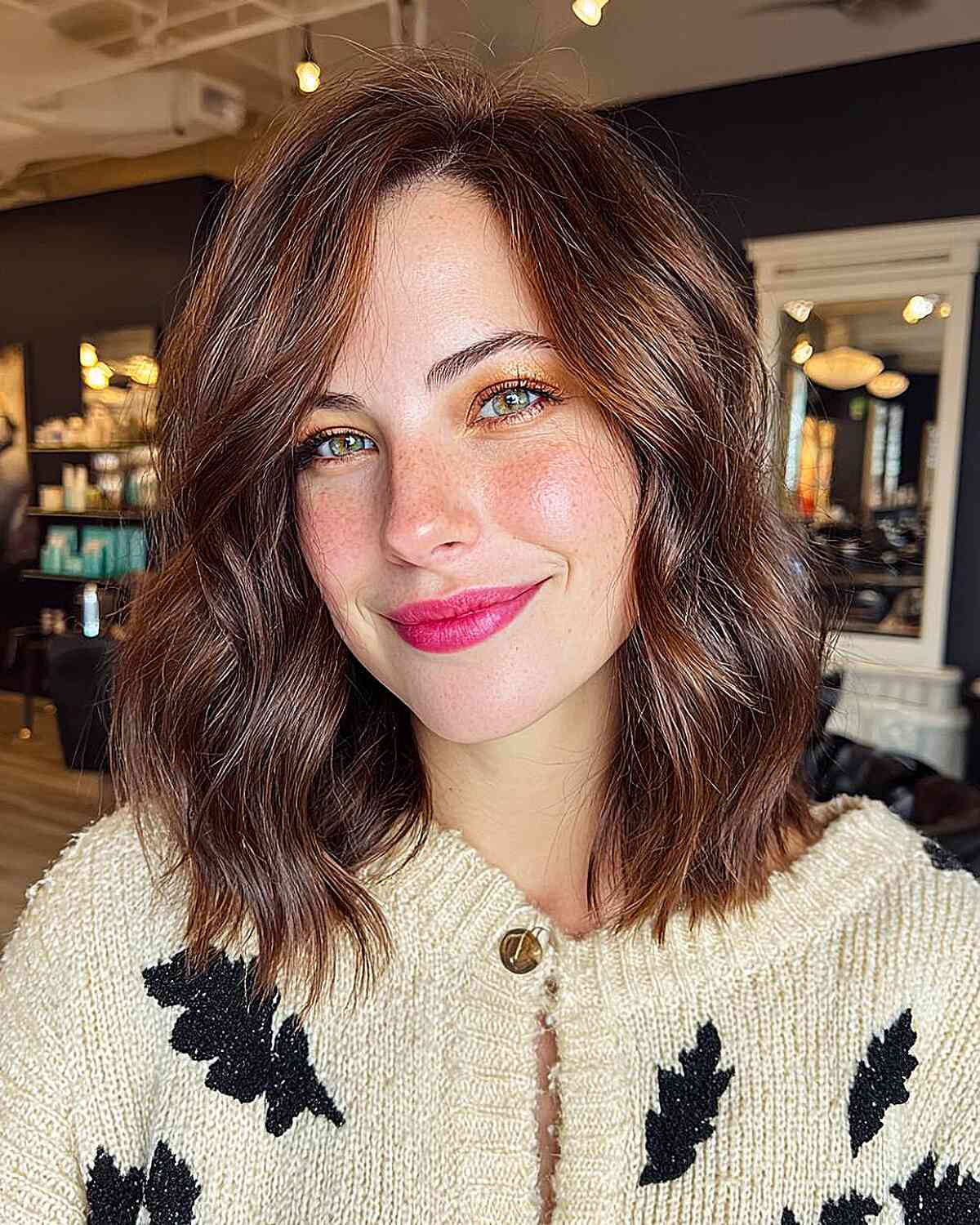 Textured Wavy Lob with Subtle Highlights