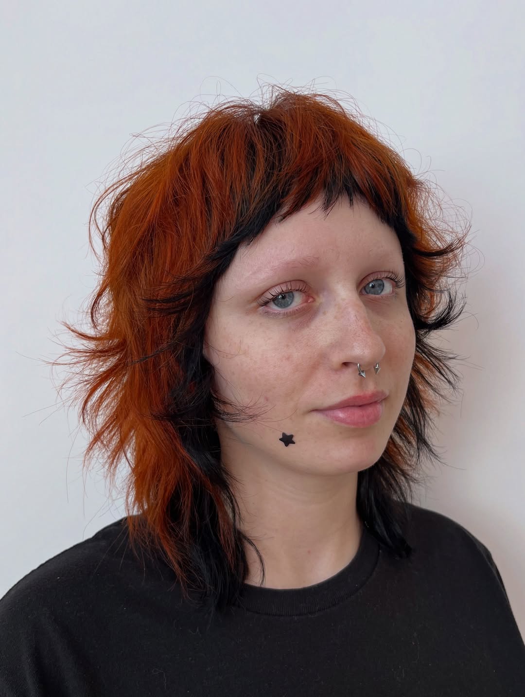 Vibrant Two-Tone Shaggy Bob