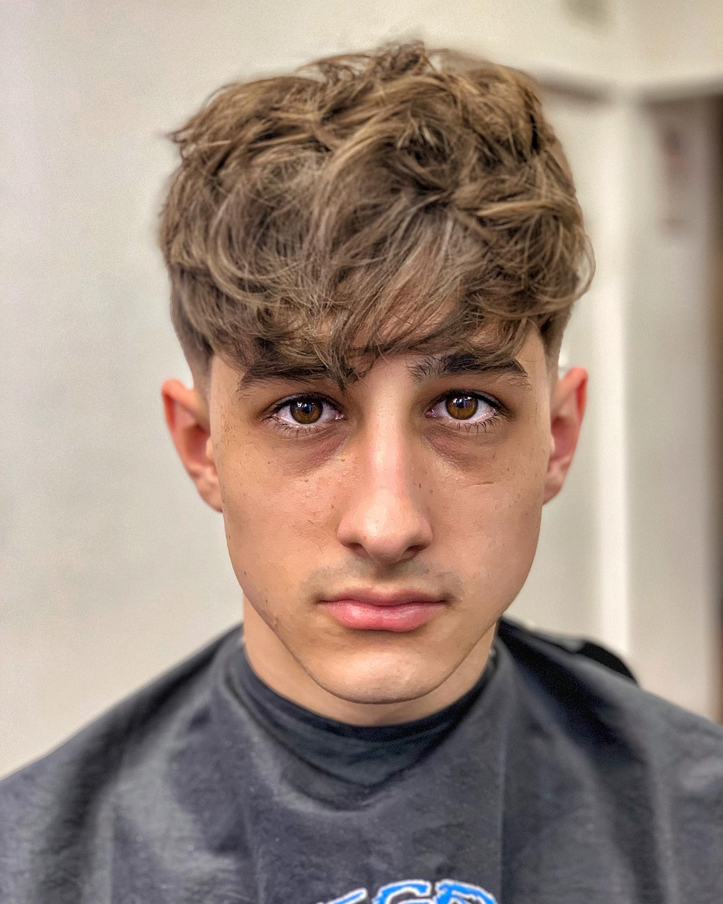 Dynamic Choppy Fringe with Subtle Fade