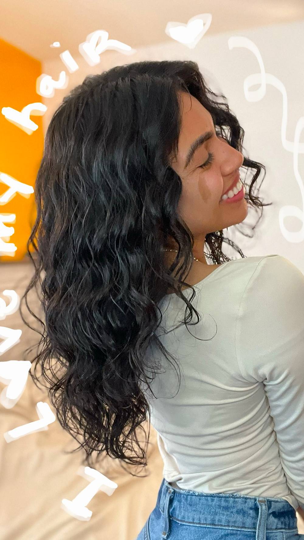 Chic Long Wavy Layers with Defined Texture