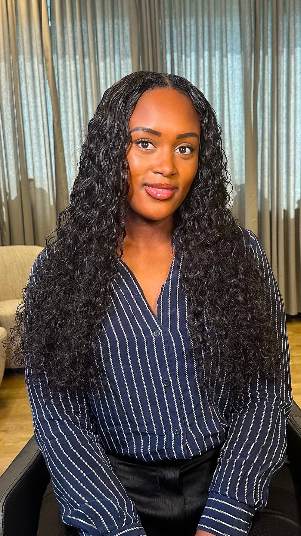 Long Defined Curls with a Natural Shine