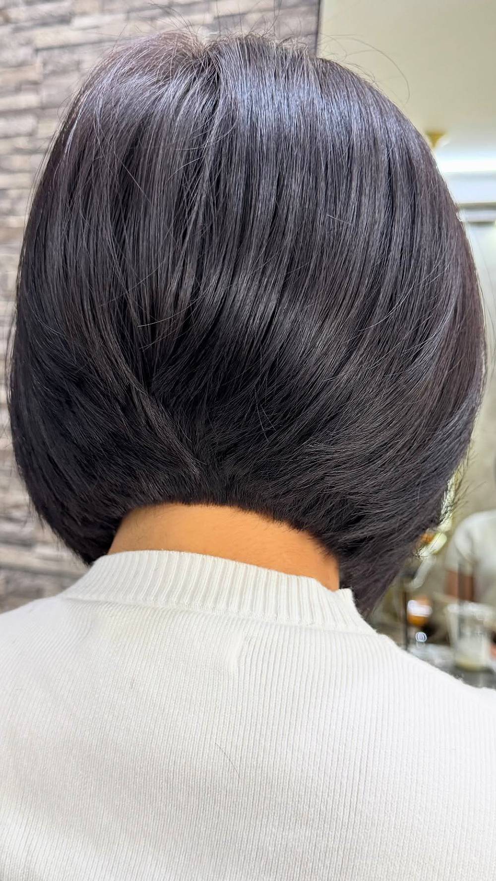 Modern Rounded Bob with Subtle Volume