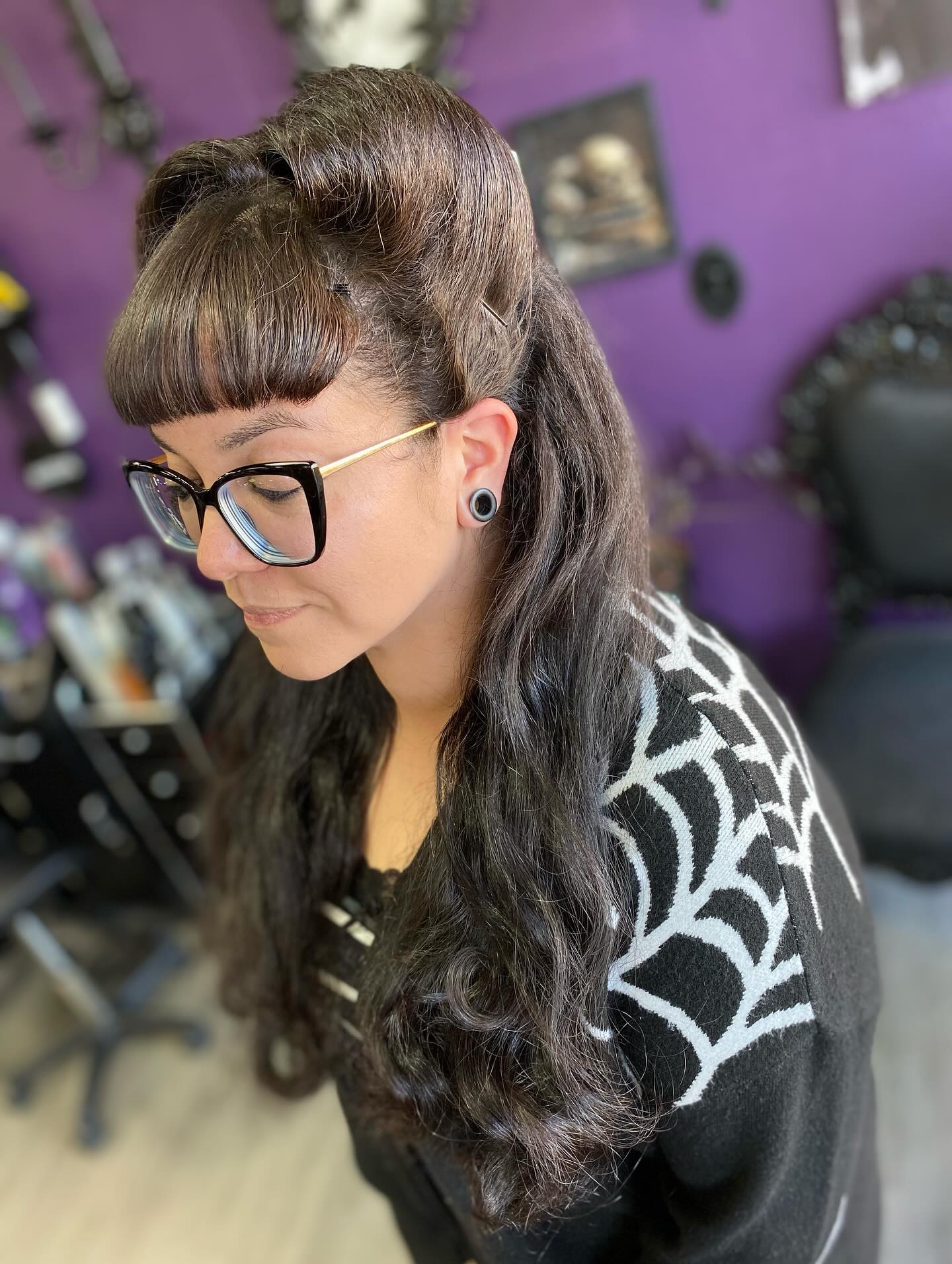Edgy Pin-Up Bangs with Natural Waves