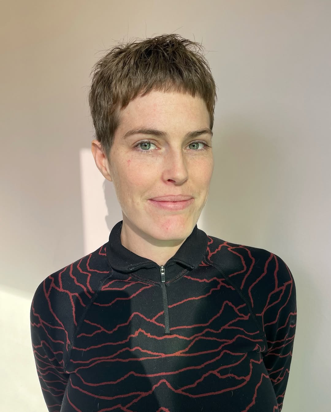 Edgy Textured Pixie Cut for Fine Hair