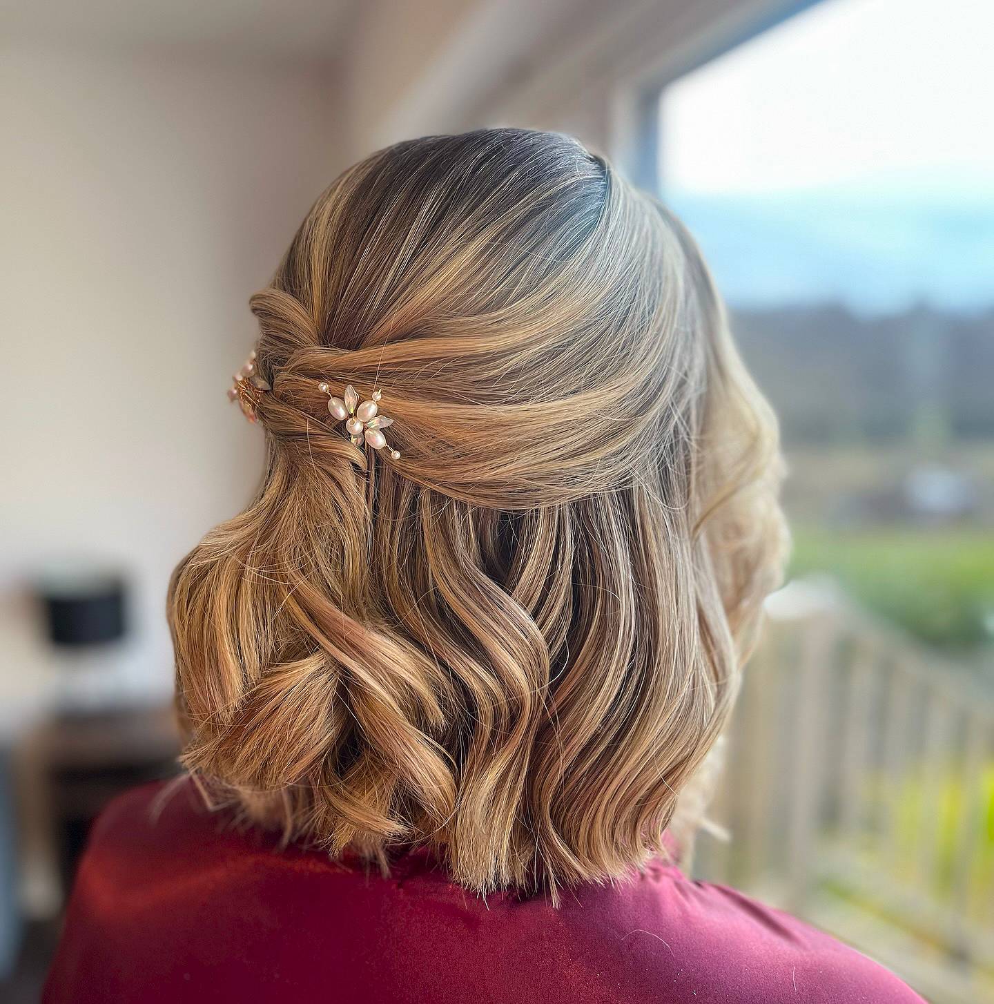 Elegant Half-Up Soft Waves