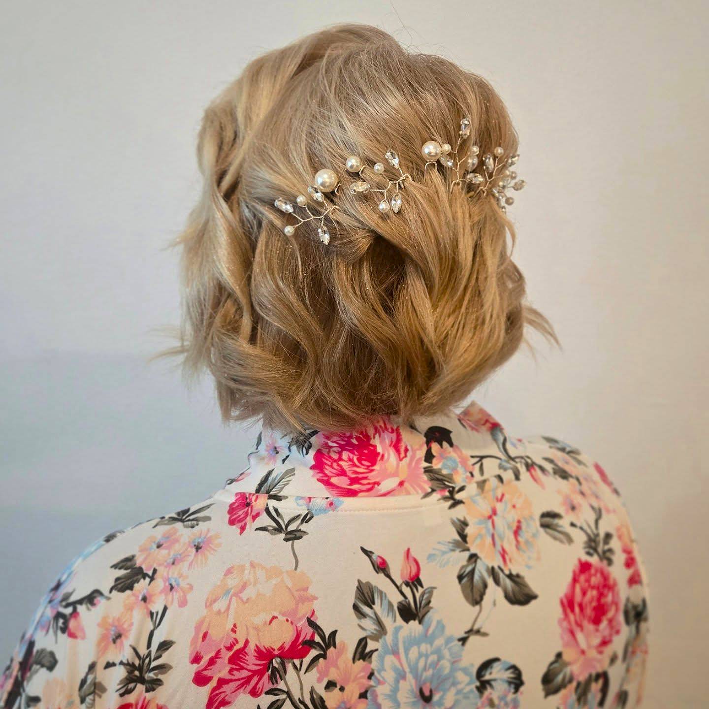 Romantic Textured Bob with Delicate Hair Accessory