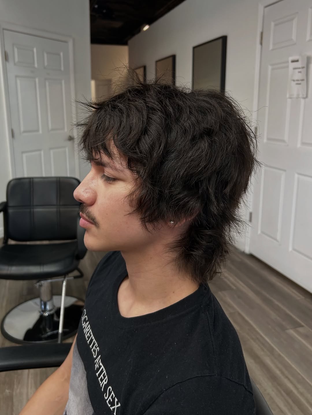 Tousled Shaggy Layers with Mid-Length Charm