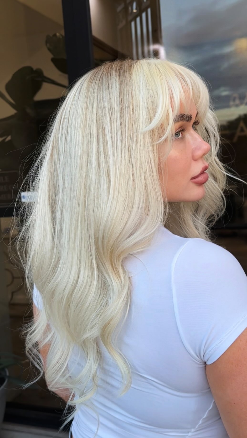 Cascading Platinum Waves with Subtle Layers