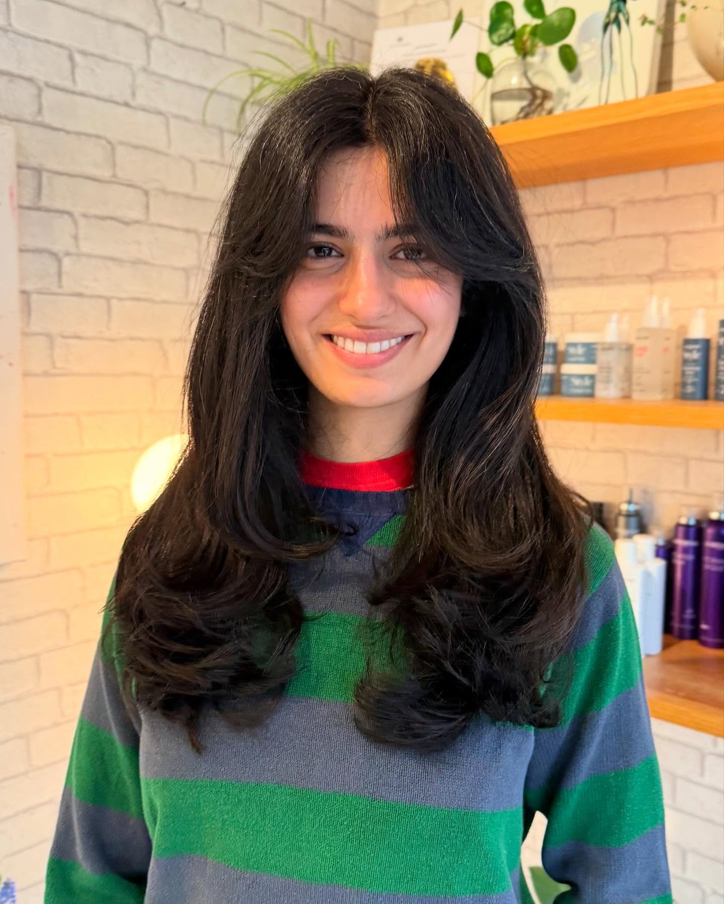 Chic Deep Layers with Soft Waves