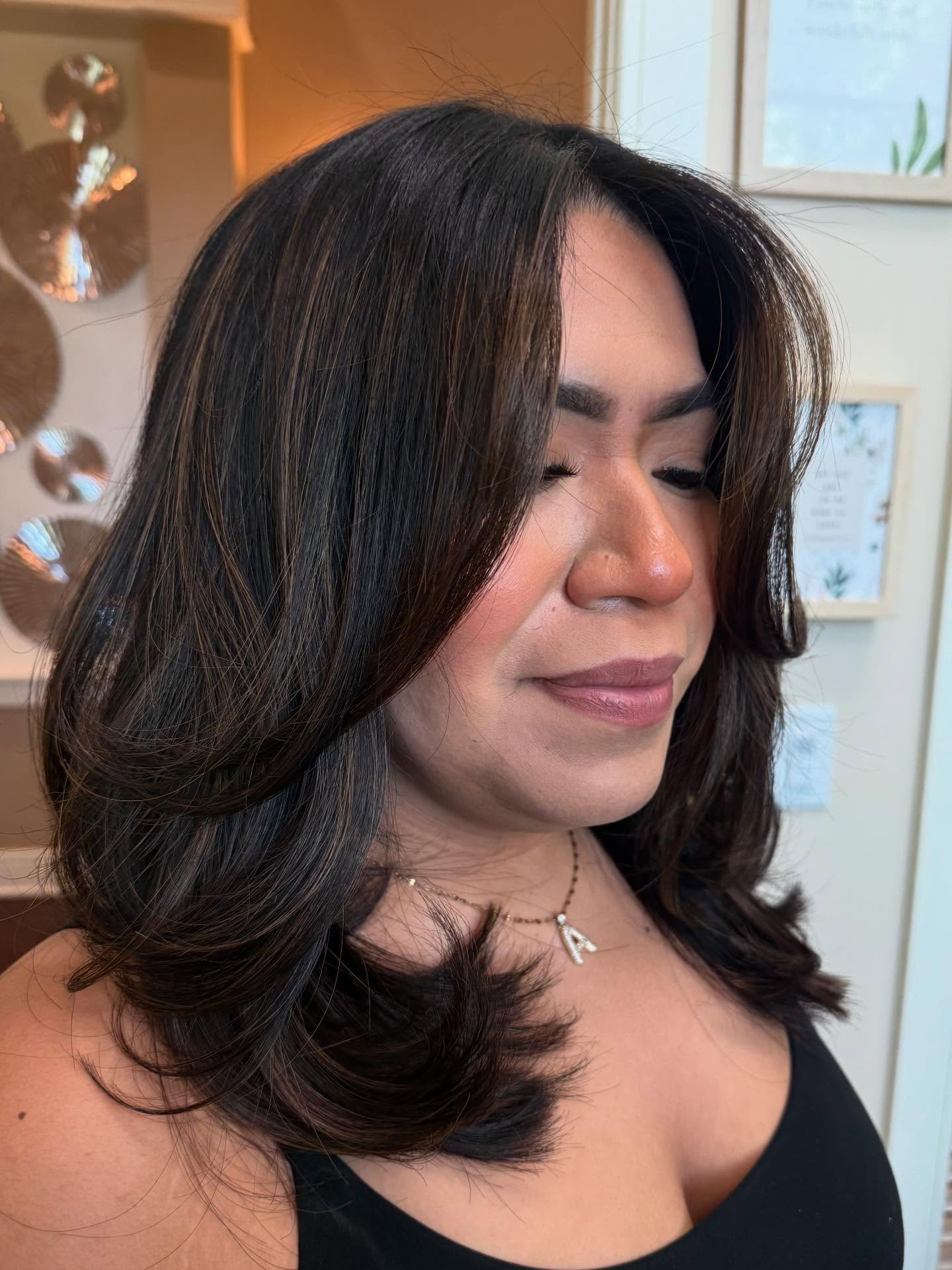 Chic Mid-Length Cut with Textured Face-Framing Layers