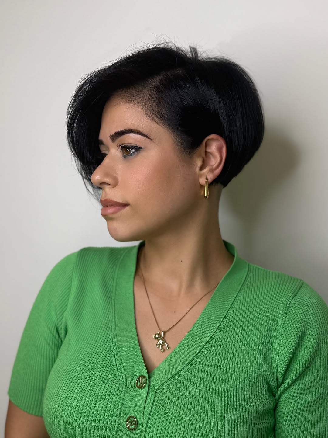 Deep Black Sweeping Pixie with Voluminous Back