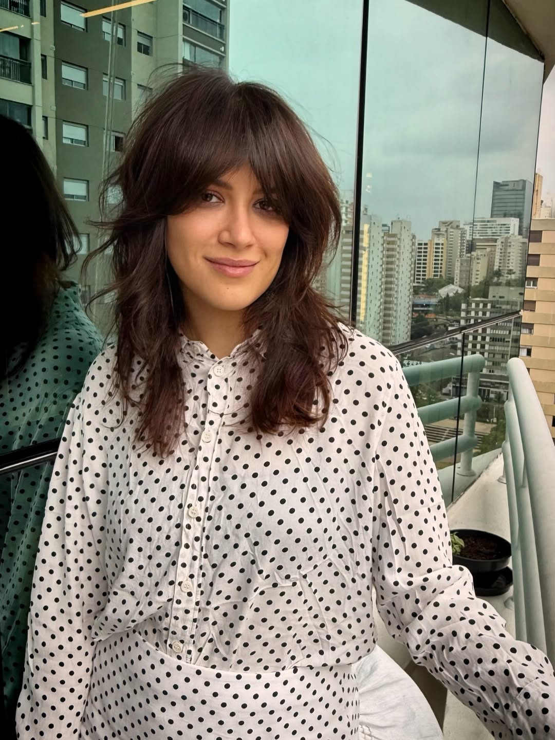 Effortlessly Tousled Medium Shag with Bangs