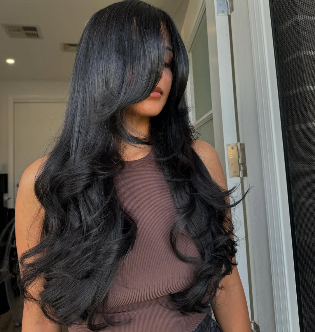 Midnight Waves with Smooth Volume Layers