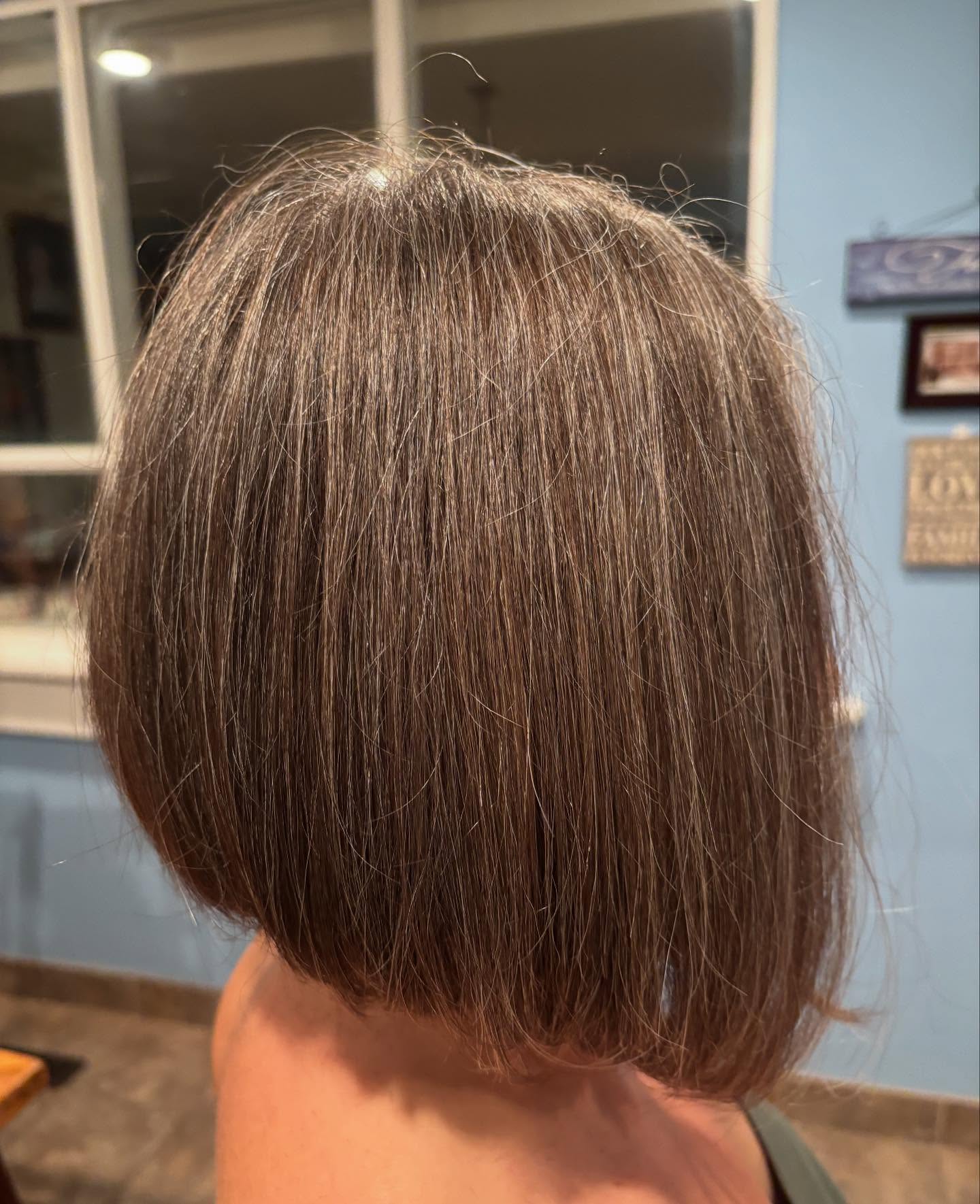 Modern Textured Inverted Bob with Subtle Layers